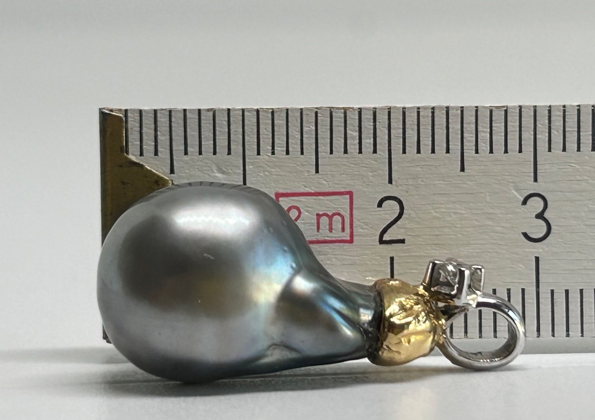 Baroque Gray Tahitian Pearl Pendant, Gold And Diamond-photo-6