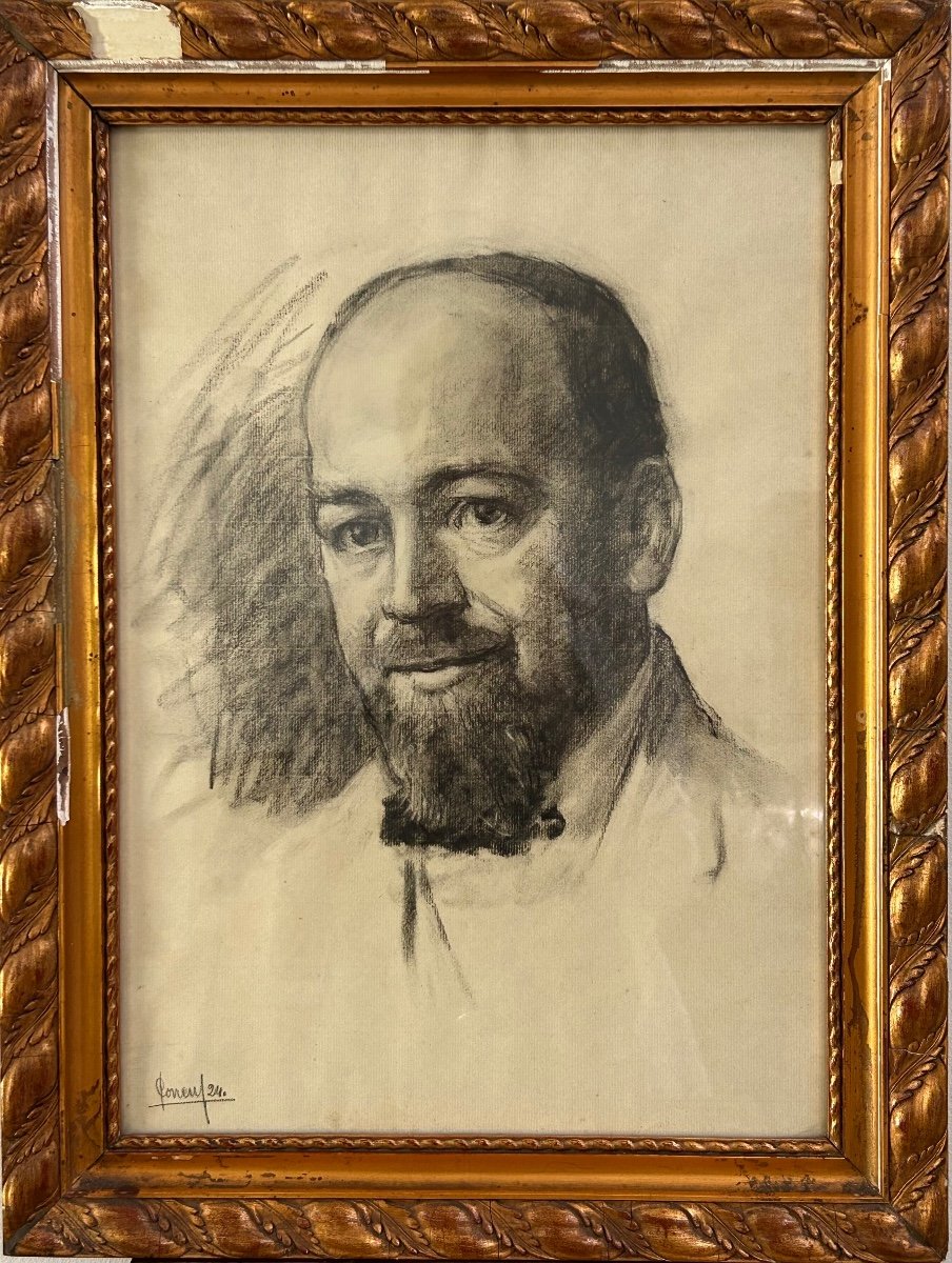 F. Corrent, Luxembourg Artist Charcoal Portrait-photo-3