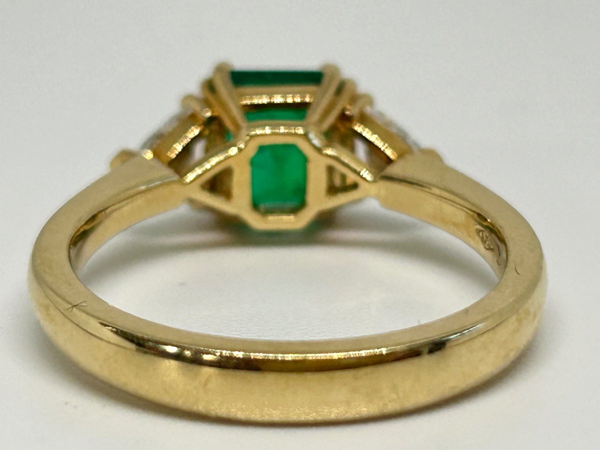 Gold, Emerald And Diamond Ring-photo-5