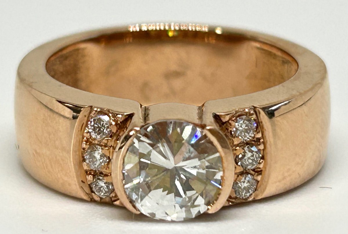 Rose Gold And Diamond Ring -photo-2