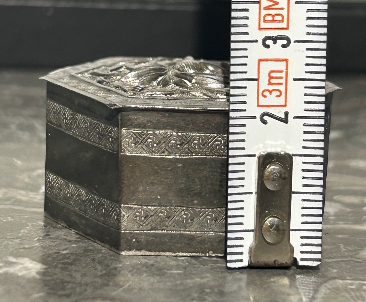 Solid Silver Pill Box-photo-4