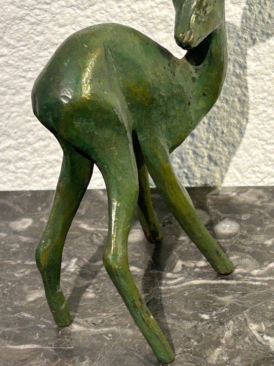 R. Schorr, Fawn Sculpture In Patinated Bronze-photo-3