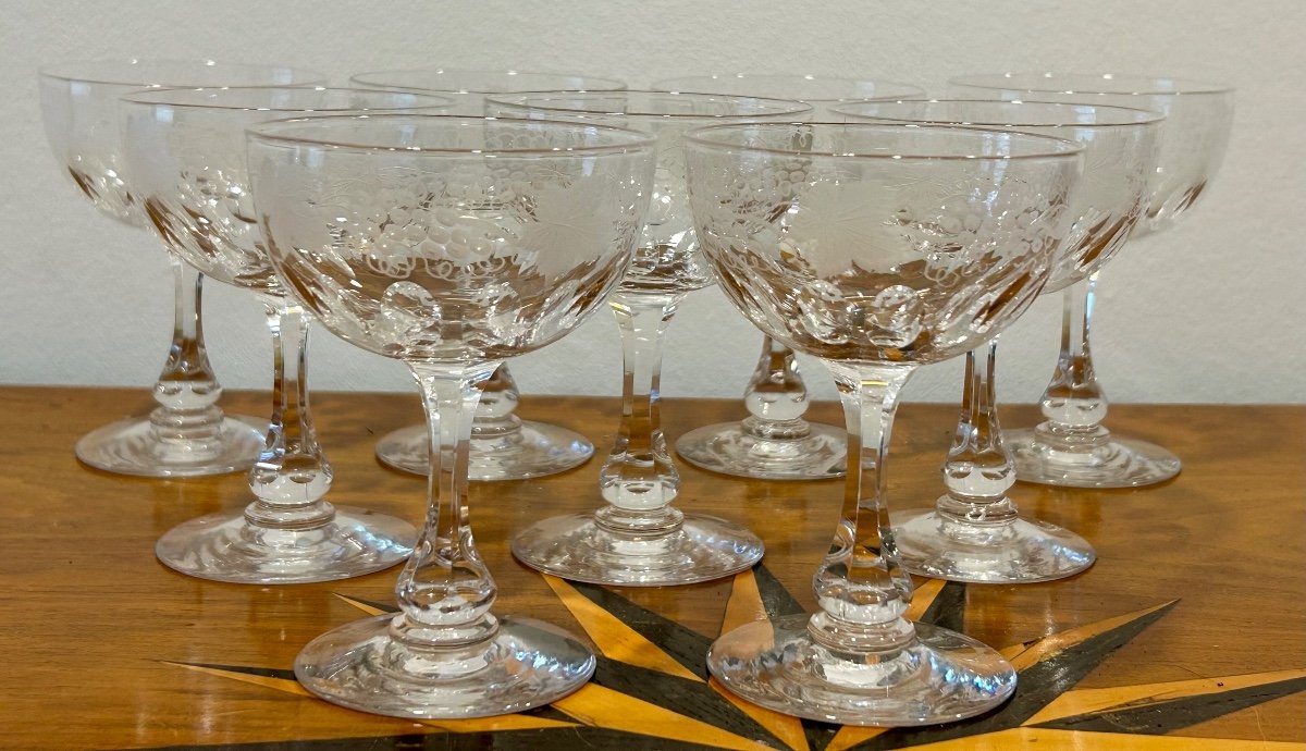 Set Of 9 Crystal Champagne Glasses With Vine Decoration -photo-3