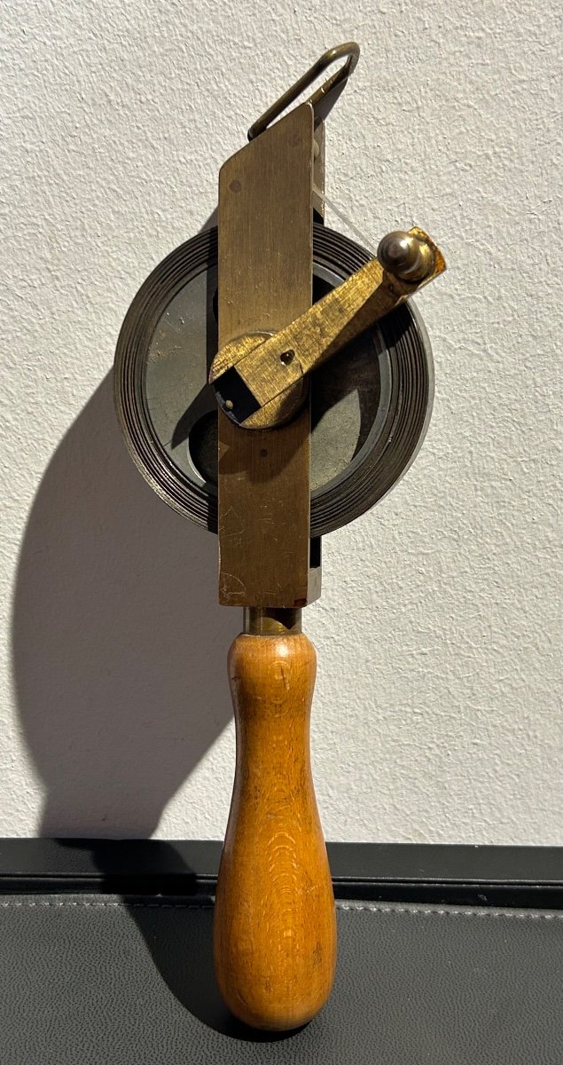 10m Tape Measure, Brass And Wood -photo-3