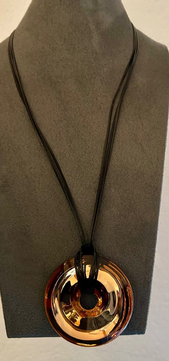 Baccarat, Amber Crystal Pendant And Leather Necklace-photo-8