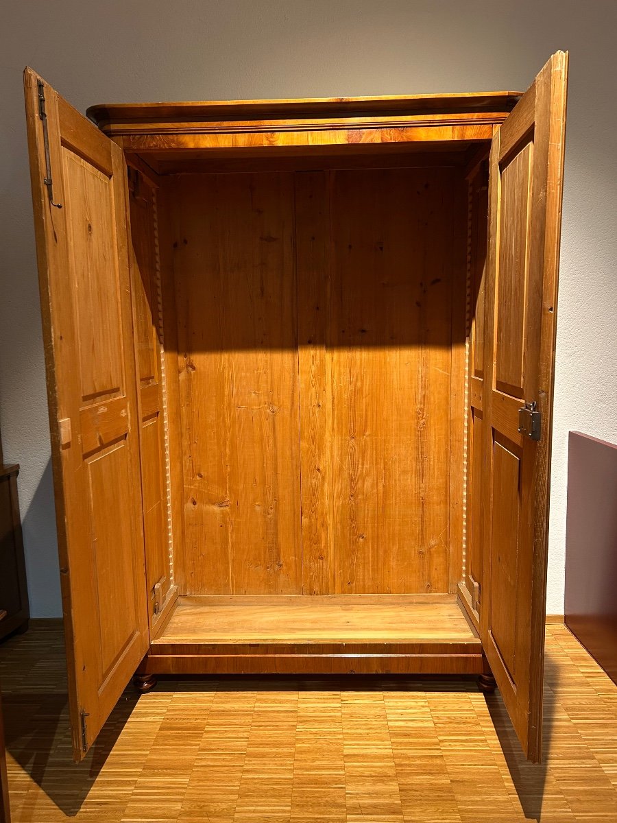 19th Century Biedermeier Cherry Wood Cabinet -photo-2