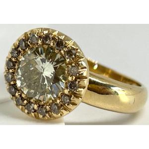 Gold And Diamond Ring 