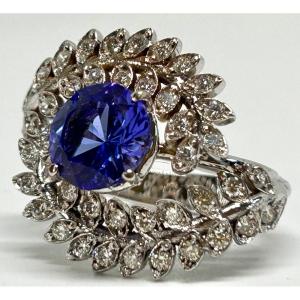 White Gold, Tansanite And Brilliant Ring