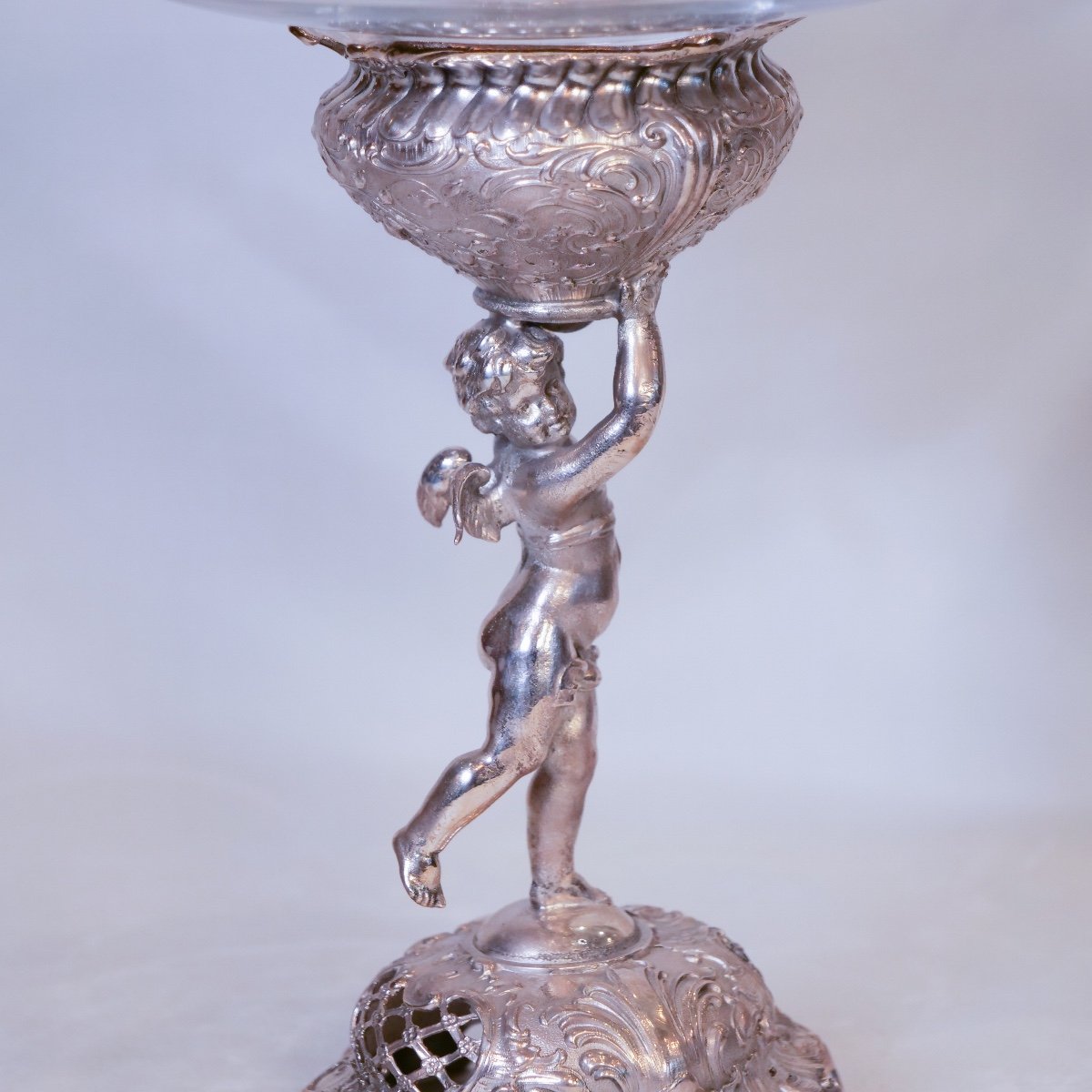 Centerpiece In Silver Plated Metal And Crystal With Bearing Cherub Angel-photo-1