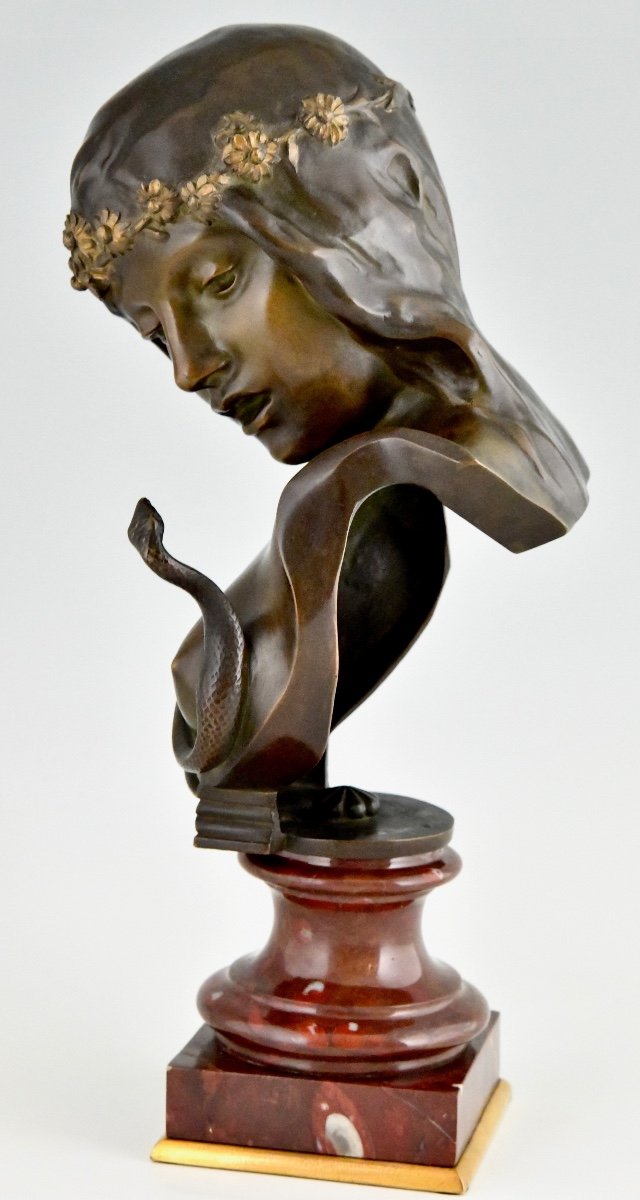 Cleopatra Art Nouveau Bust In Bronze Woman With Snake By Isidore De Rudder 1900. -photo-2