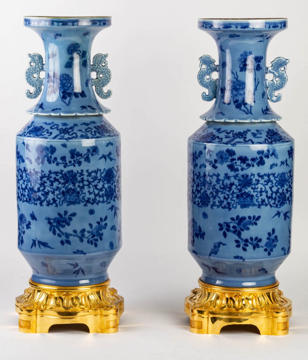 Paire De Grands Vases En Porcelaine De Chine Montées Bronze Doré 19è siècle -photo-2