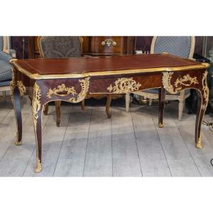 Bureau Plat De Style Louis XV 