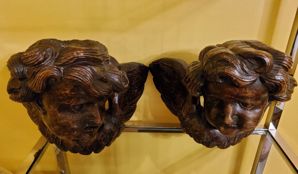 Baroque Cherubs, Wings Outstretched. Fruit Wood, 17th Century. -photo-2