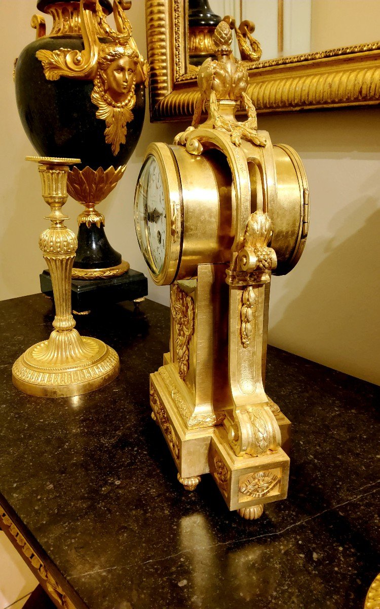 Louis XVI Style Pendulum Clock And Pair Of Candlesticks In Chiseled Gilded Bronzes Susse Fd-photo-2