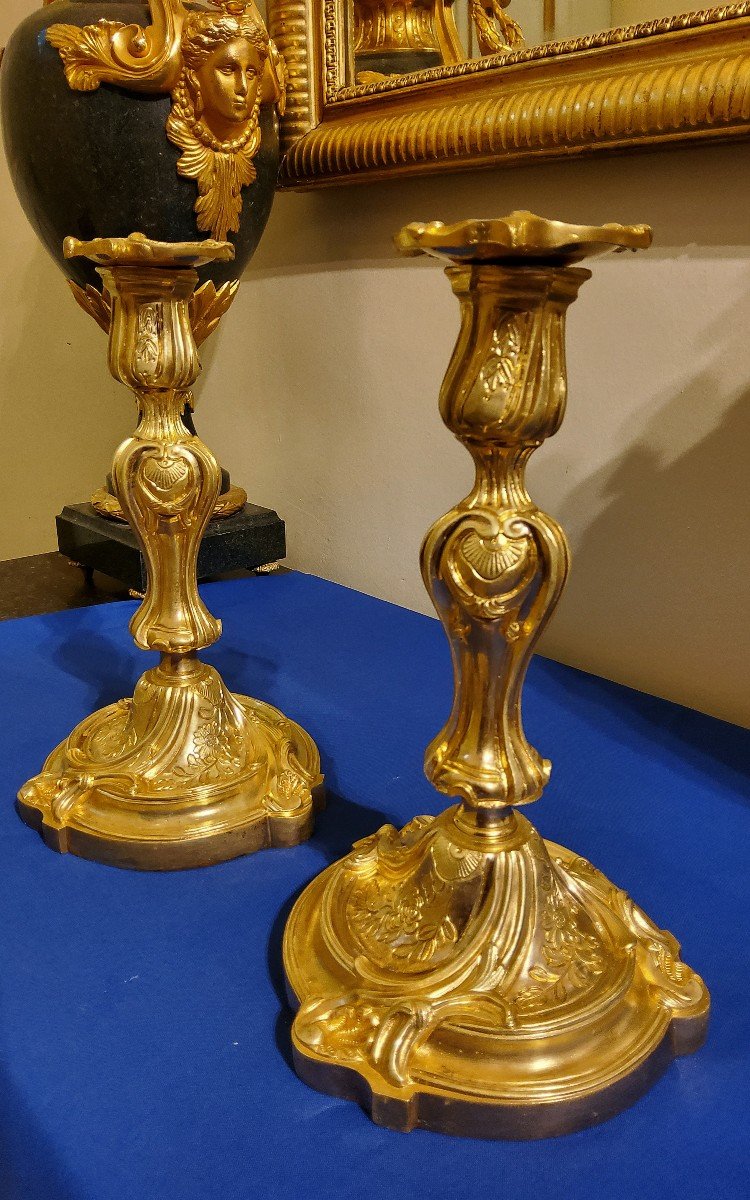 Pair Of Gilded Chiseled Bronze Candlesticks Rocaille Louis XV 19th Century-photo-1