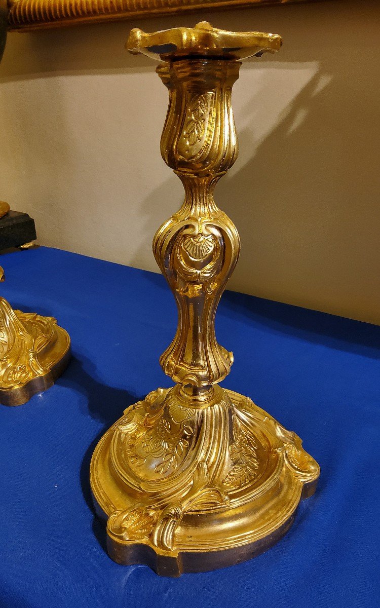 Pair Of Gilded Chiseled Bronze Candlesticks Rocaille Louis XV 19th Century-photo-4