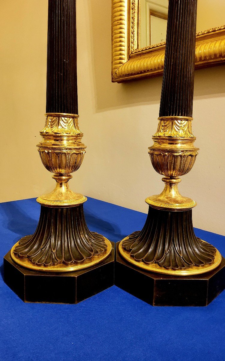 Pair Of Antique Column Candlesticks In Bronze With Double Patina, 19th Century -photo-4