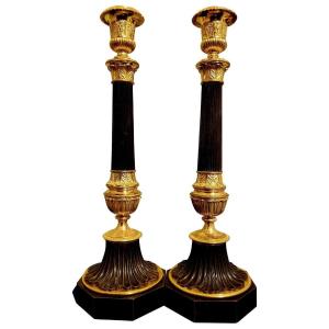 Pair Of Antique Column Candlesticks In Bronze With Double Patina, 19th Century 