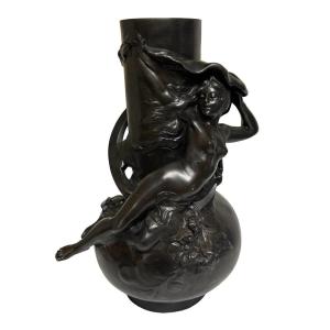 Vase "le Jour" Signé  L. Moreau