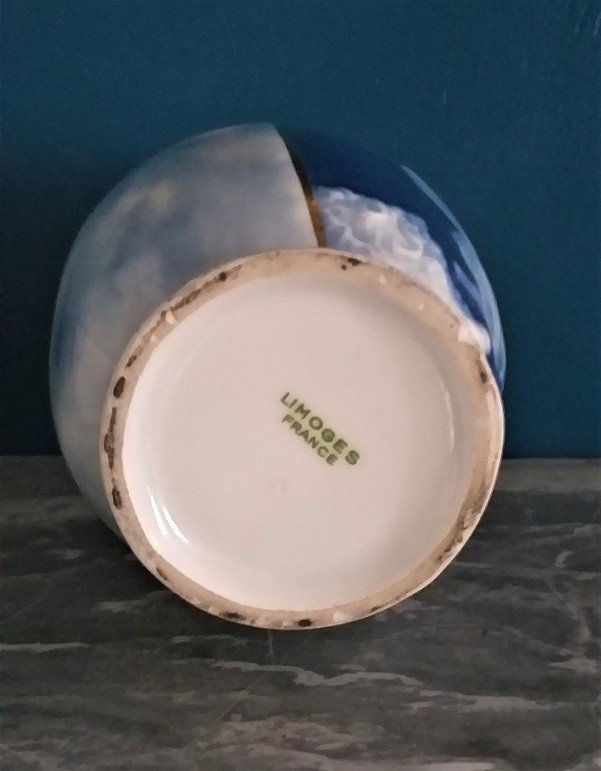 Porcelain Vase-photo-2