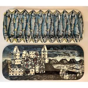 2 Plateaux Rectangulaires En Tôle 1950 Piero Fornasetti « citta De Carte » Et « poissons » 