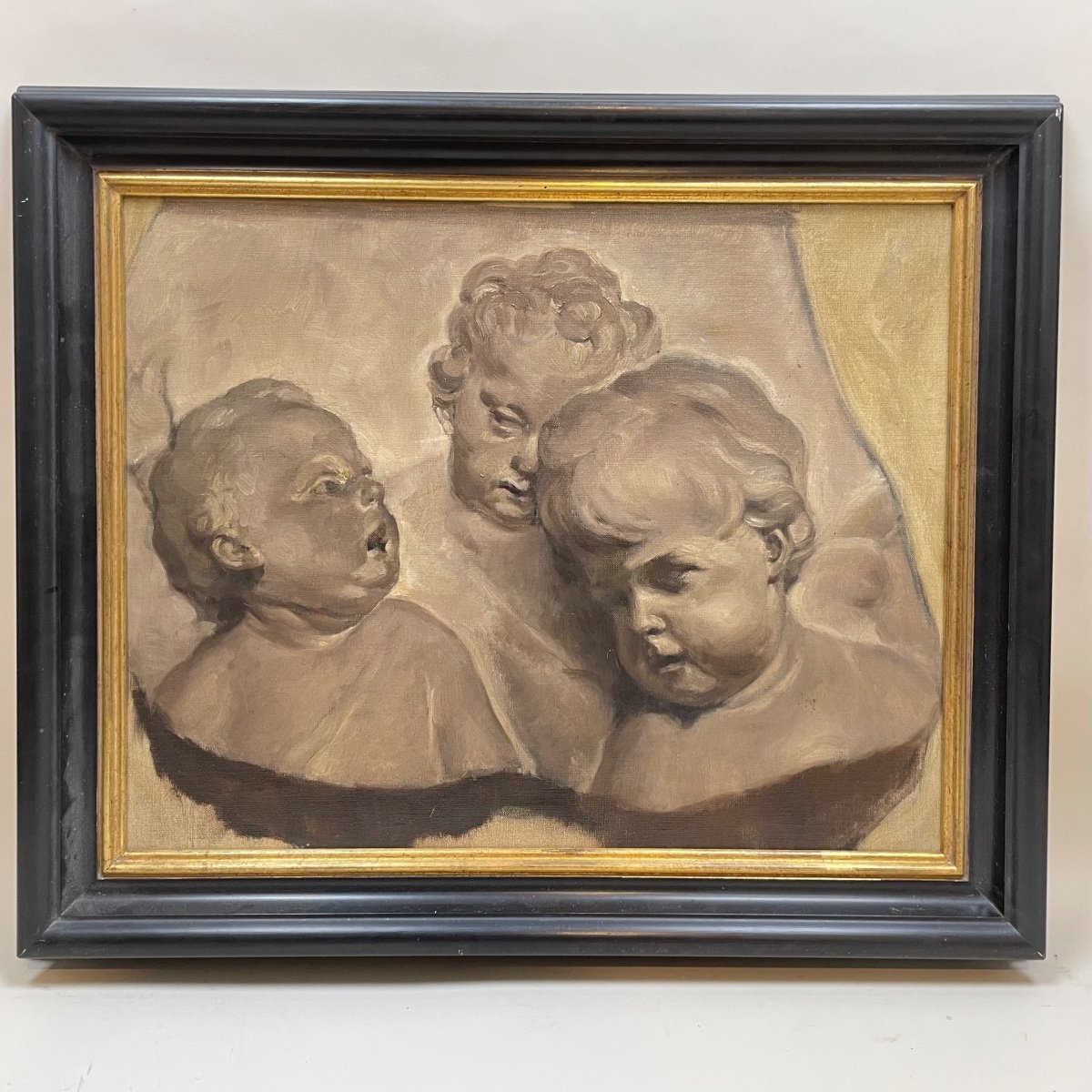 Grisaille, Têtes De Putti , Têtes D’angelots En Bas Relief -photo-2