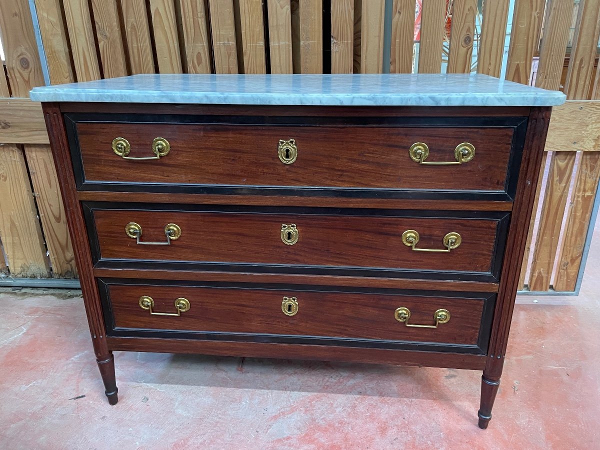 Louis XVI Period Chest Of Drawers 