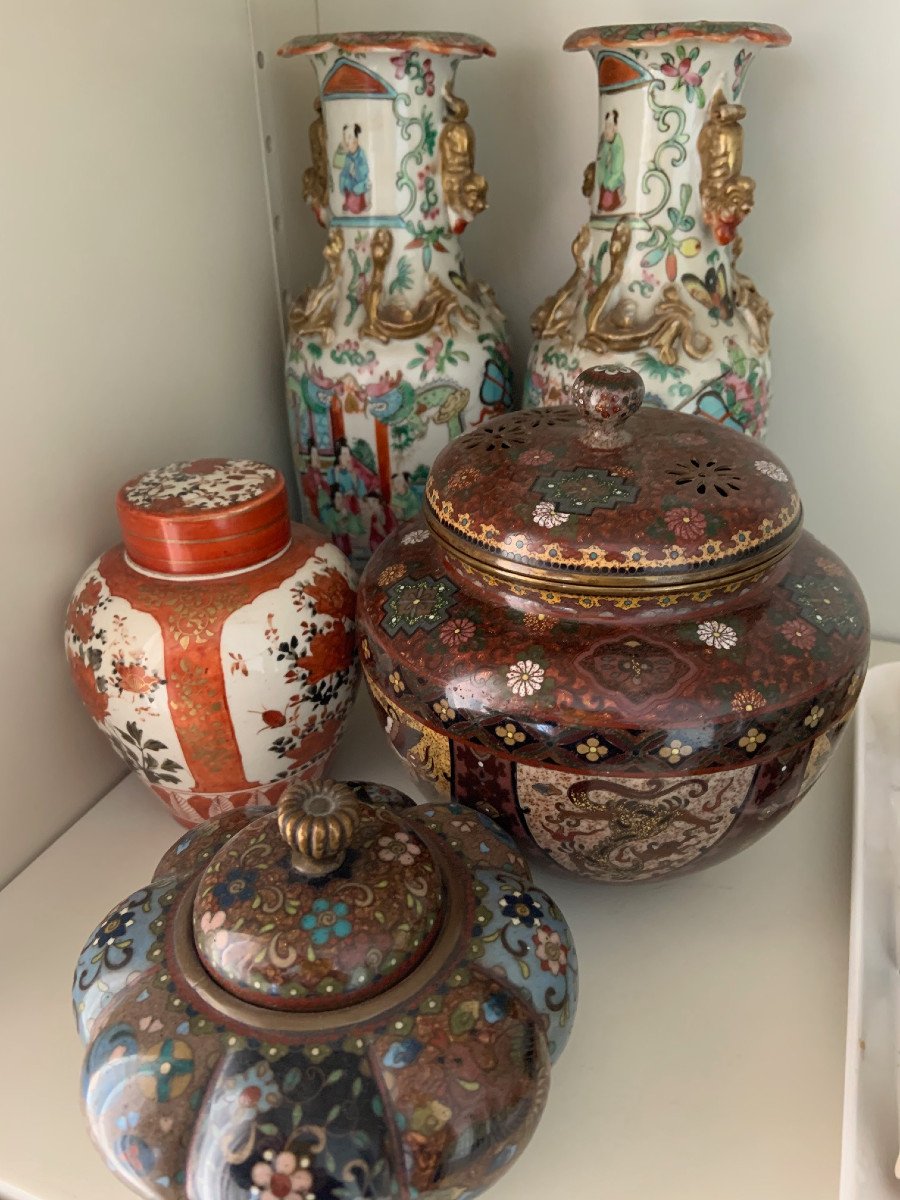 China, Canton, End Of The 19th Century. Pair Important Baluster Vase In Porcelain And Enamels -photo-1