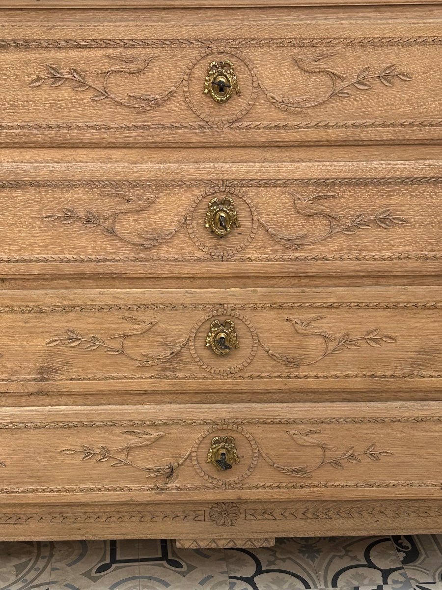 18th Century Liège Chest Of Drawers In Light Oak -photo-2