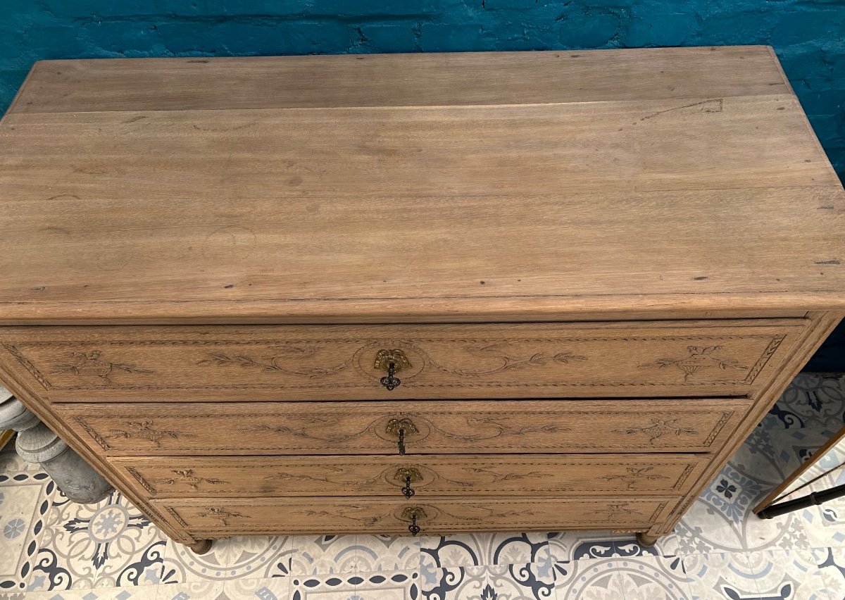 18th Century Liège Chest Of Drawers In Light Oak -photo-2