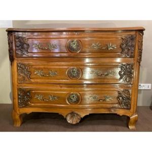 18th Century Lyonnaise Chest Of Drawers