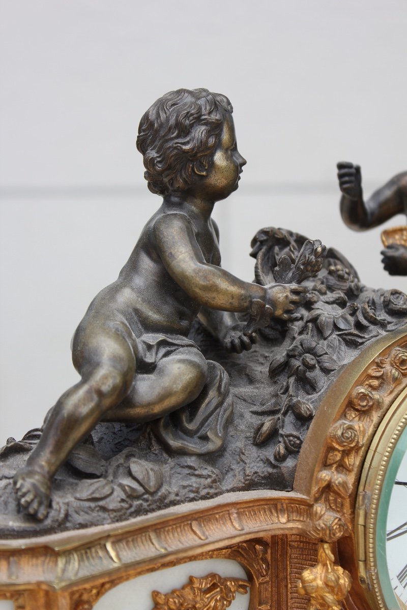 19th C. Bronze And Marble Clock With Baby Decor -photo-3