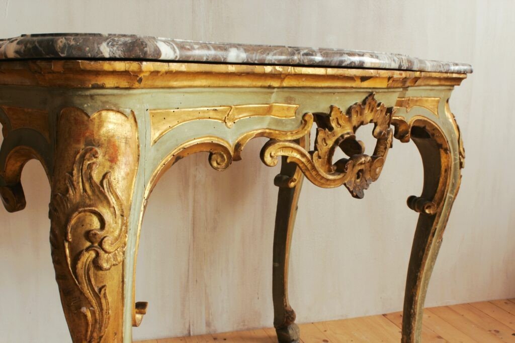 Italian Console From The 18th Century. -photo-3