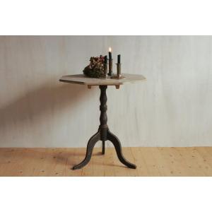 Swedish Pedestal Table 