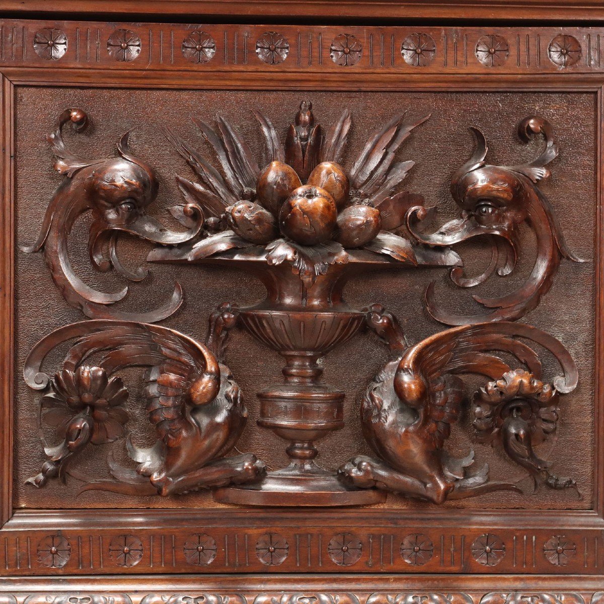 Antique Neorenaissance Showcase Walnut Italy XIX Century-photo-6