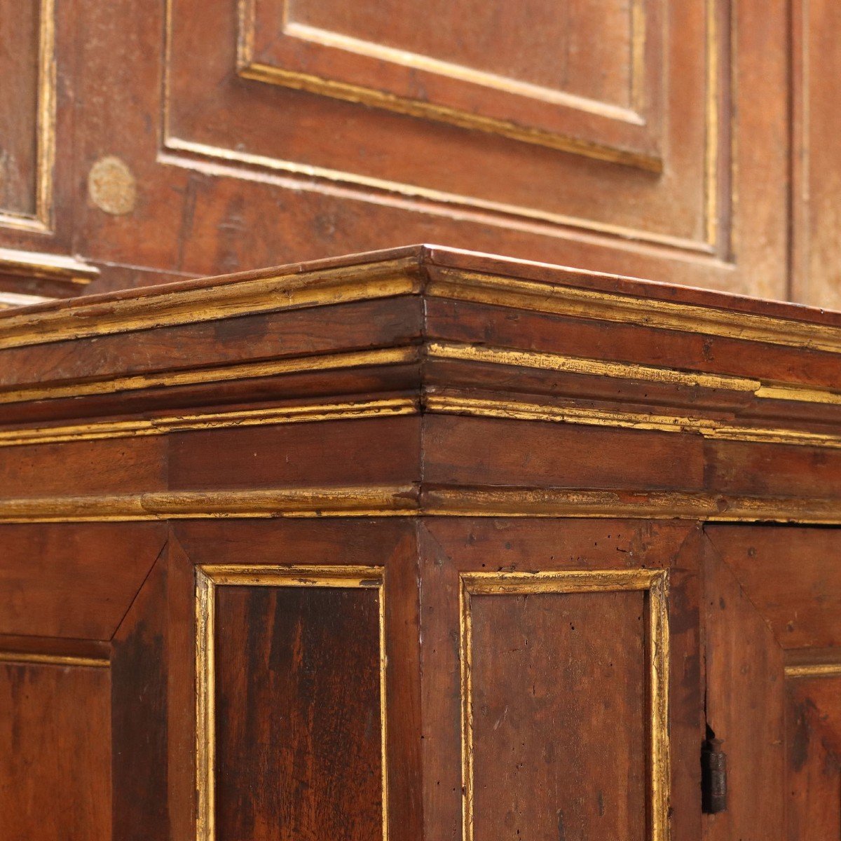 Ancient Cupboard With étagère Walnut Italy XVII Century-photo-3