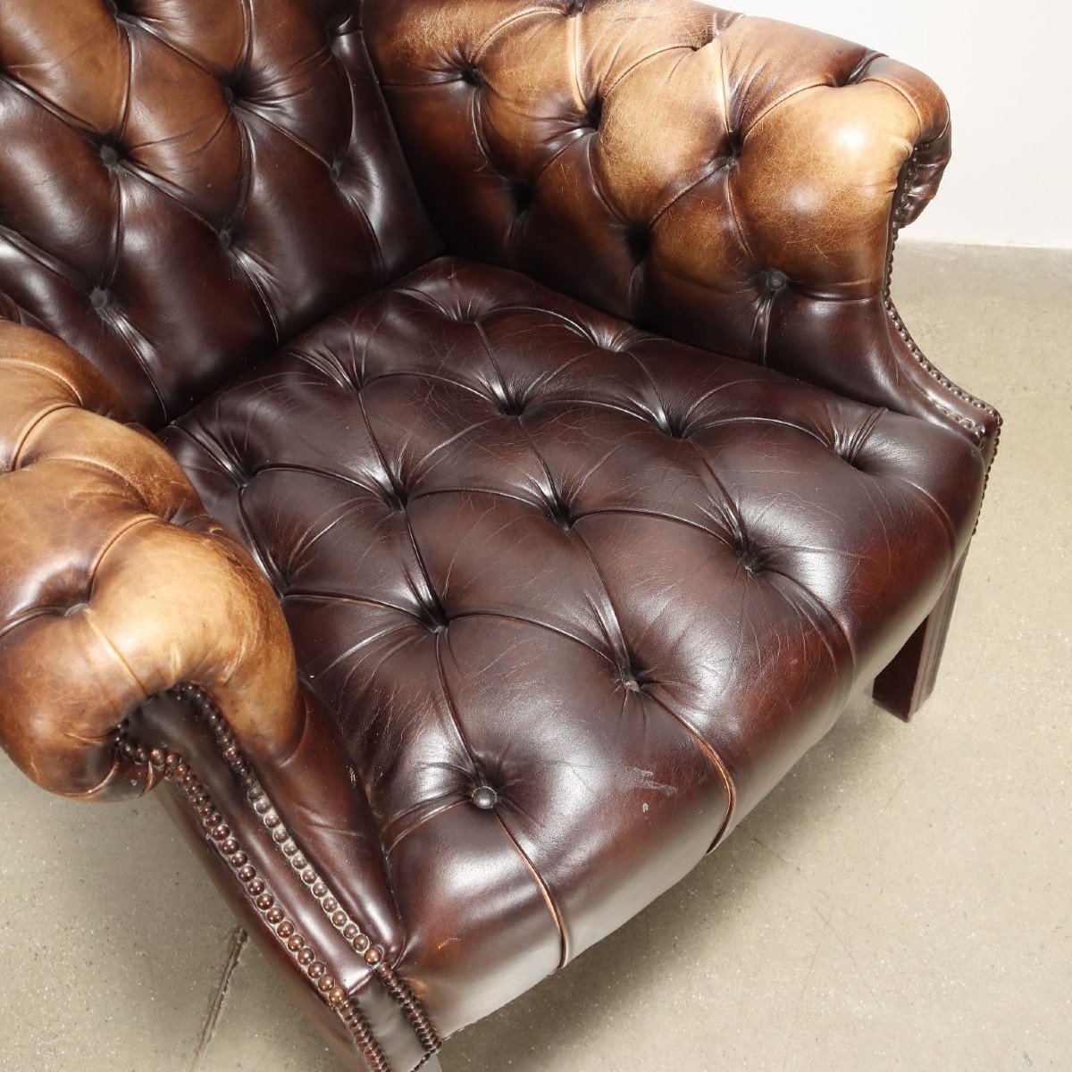 Fauteuils Chesterfield Anciens Acajou Cuir Royaume-uni XXe Siècle-photo-4