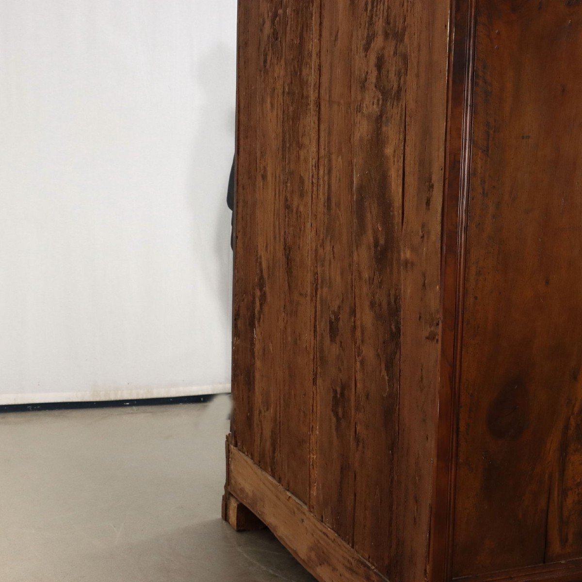 Baroque Walnut Wardrobe-photo-5