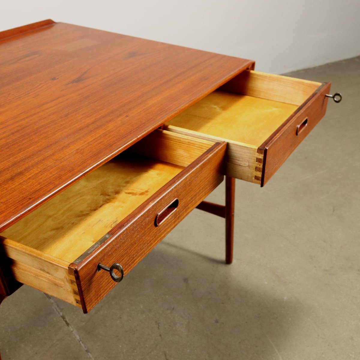 Vintage Writing Desk Svend åge Madsen For Sigurd Hansen Teak 1950s-photo-1