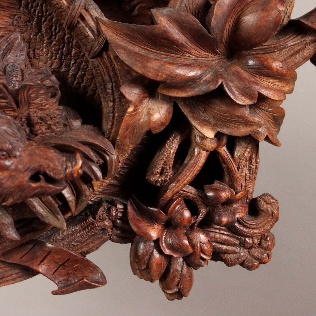 Jardinière En Bois Sculpté De Style Néo-baroque Forêt-Noire Suisse Fin du 19e siècle-photo-1