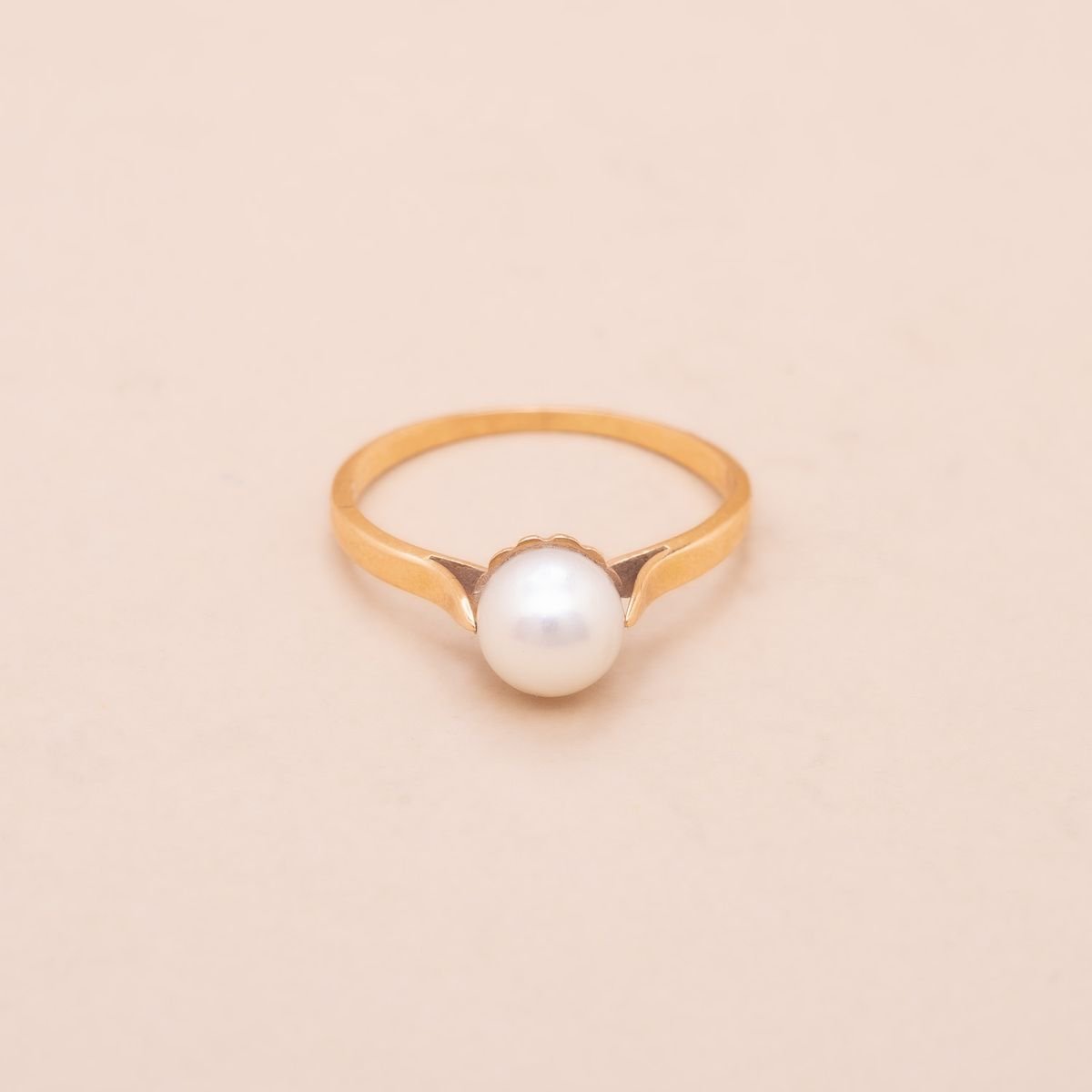 Vintage Perrine Pearl Gold Ring