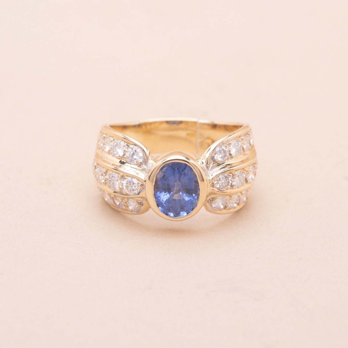 Vintage Ring Sapphire 1.10 Carat And Diamonds 1.45 Carat