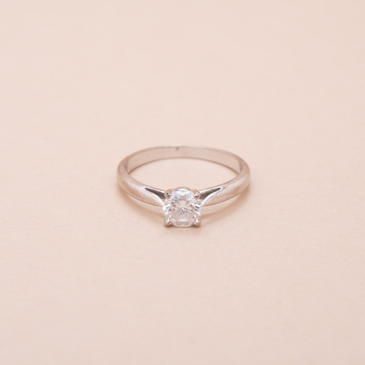 Vintage Solo Diamond Gia Ring 0.70 Ct