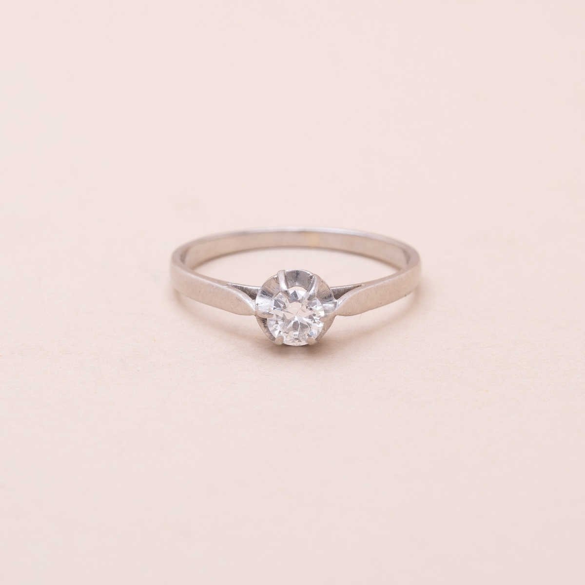 Solitaire Diamond Platinum Ring