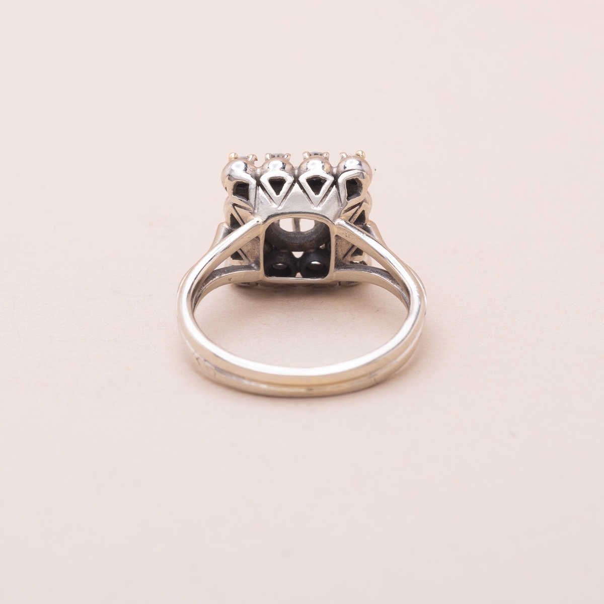 Isa Diamond Square Ring-photo-3