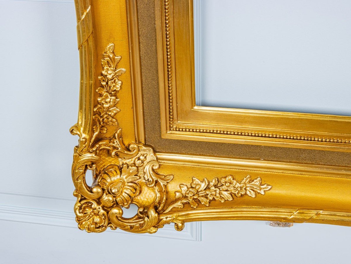 Large Napoleon Period Frame In Golden Wood -photo-4