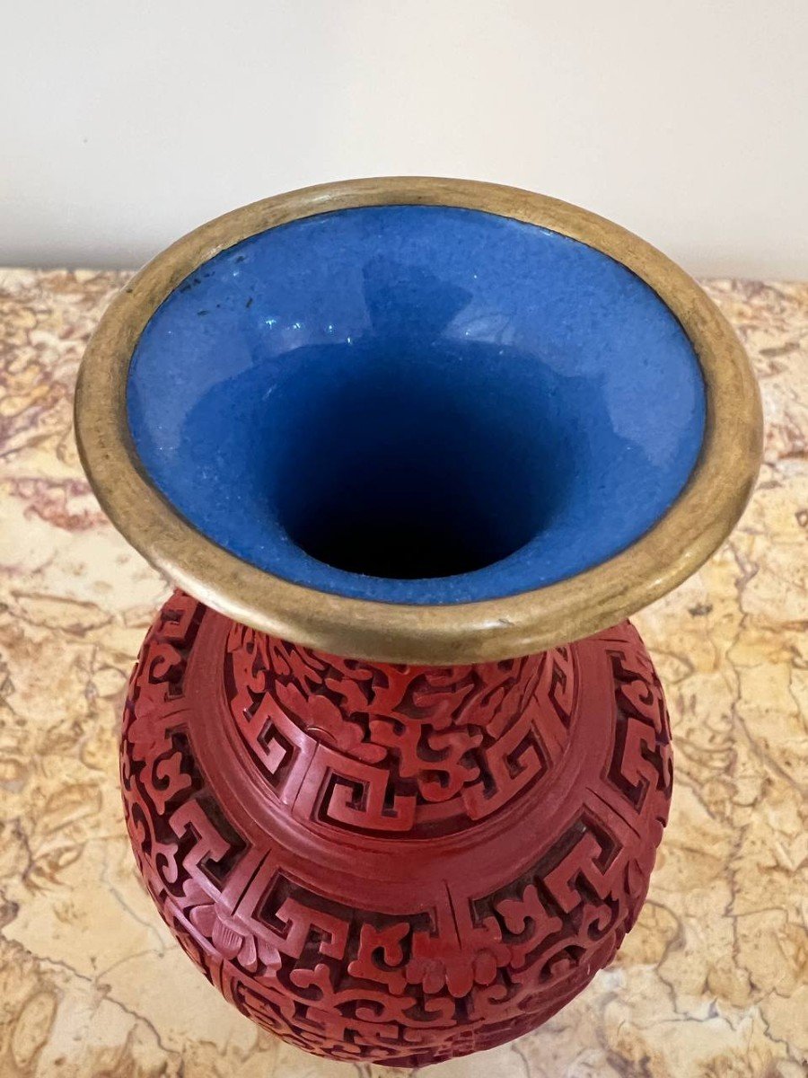 Vase En Laque De Cinabre Asiatique-photo-1