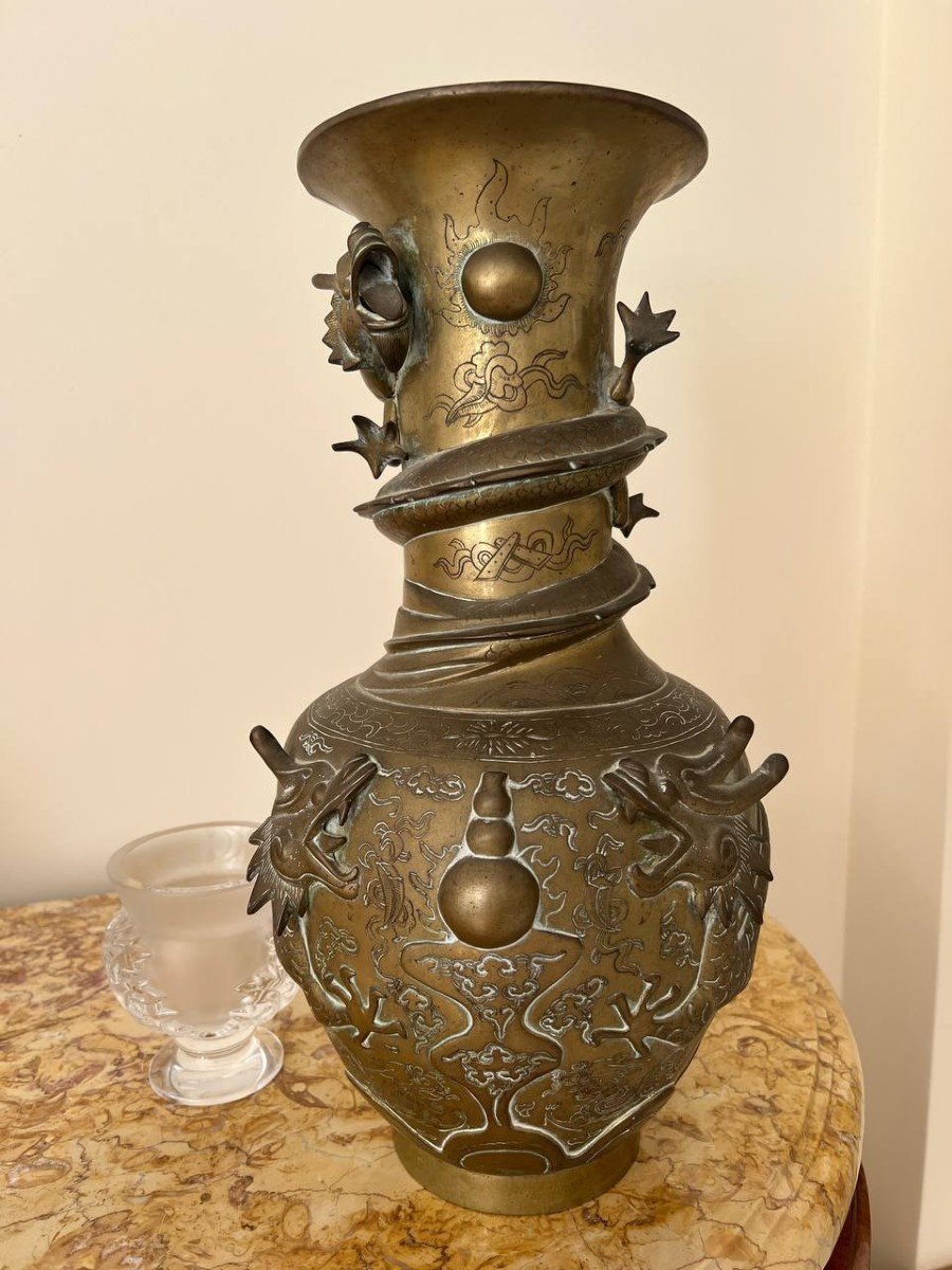 Antique Dragon-shaped Vase, Chinese, Brass, Decorative, Oriental Taste.-photo-1