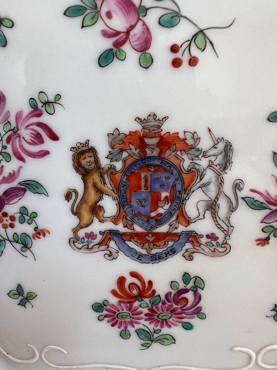 Samson Porcelain Coat Of Arms Decor-photo-4