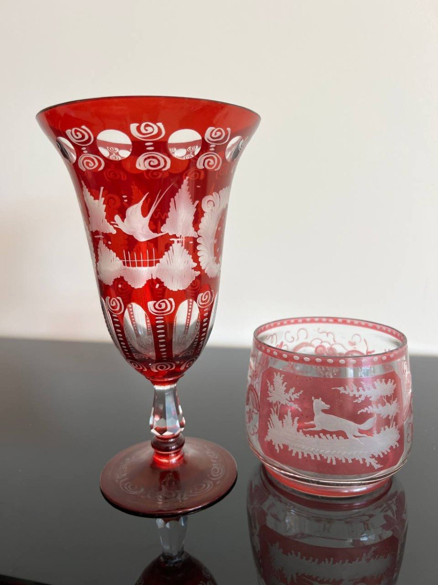 Ancien Calice , Vase En Cristal De Boheme Rouge